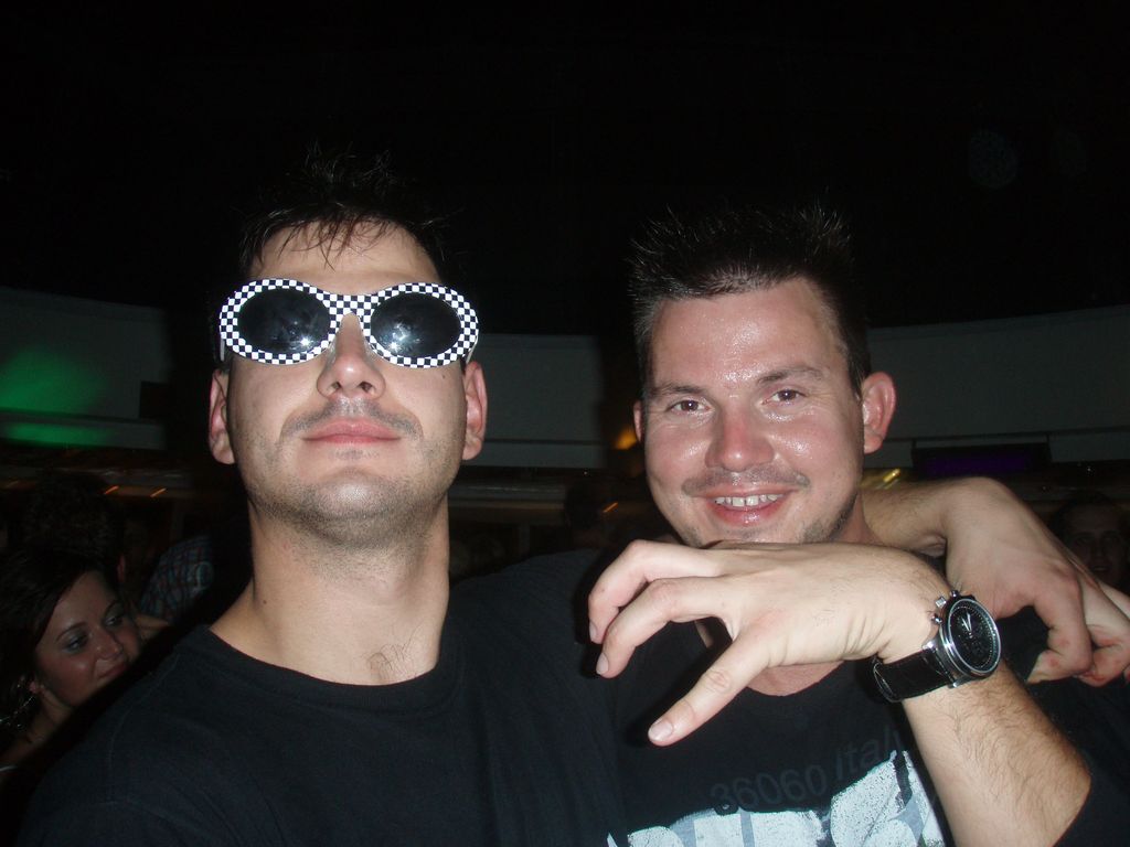 i/Kranj/Absolvent08/01-PotTja/absolvent 1290.jpg